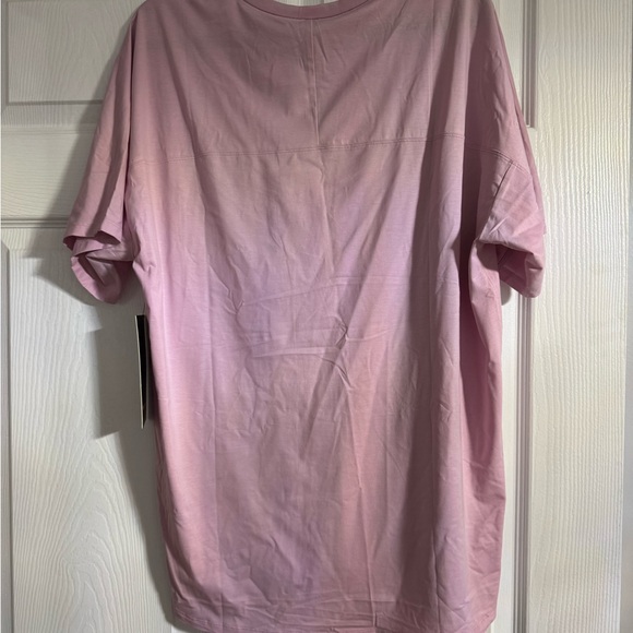 NWT LULULEMON Fundamental Pocket T - Pink Peony - Picture 4 of 5